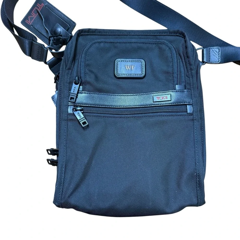 Tumi Alpha 3 Pocket Bag Small Black Ballistic Nylon‎ Crossbody 117345-1041